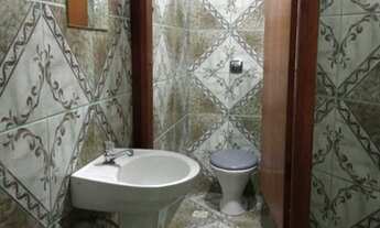 Imagem 2: Alugo quarto p rapazes