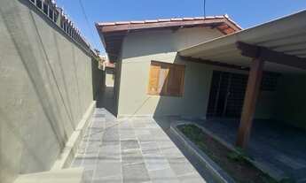 Imagem 2: Casa térrea com 4 dormitórios e opção de fazer + 1 dorm ao lado da Granja Viana !