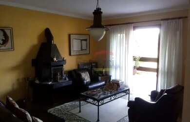 Imagem 5: Sobrado para venda/locação no Condomínio Suiça da Cantareira - 4 dormitórios e 5 vagas