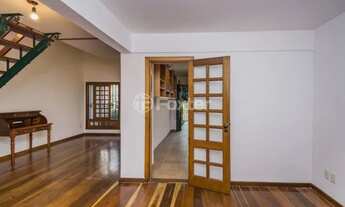 Imagem 3: Casa para venda tem 160 metros quadrados com 3 quartos em Petrópolis - Porto Alegre - RS