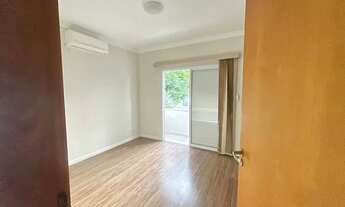 Imagem 7: Sobradão com 4 Dormitórios + Piscina e Área Gourmet [Pintado e Reformado recentemente