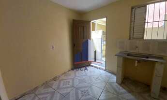 Imagem 3: Casa com 1 dormitório para alugar, 50 m² por R$ 660/mês - Jardim Ipê - Mauá/SP