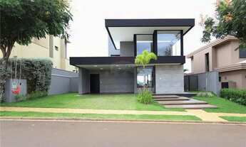 Imagem 1: Casa de condomínio para venda possui 346 metros quadrados com 4 quartos