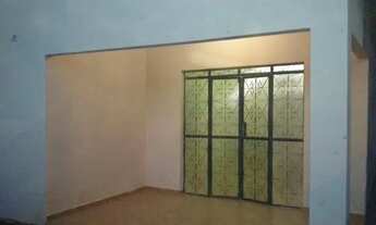 Imagem: Casa no bairro Santa Tereza, próximo a