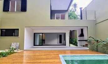 Imagem 2: Casa nova com 3 suítes, 4 vagas, piscina e jardim no Jardim Petrópolis