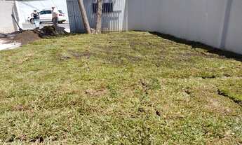 Imagem 2: Sobrado para venda possui 120 metros quadrados com 3 quartos em Alto Tarumã - Pinhais - PR