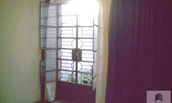 Imagem 6: Sobrado com 3 dorm., 2 banh, garagem, pequeno quintal, bom local