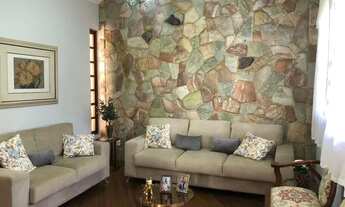 Imagem 2: Casa com 4 dormitórios à venda em Belo Horizonte