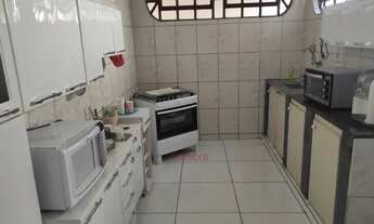 Imagem 6: Casa no bairro Grã Duquesa