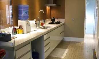 Imagem 2: Apartamento para aluguel possui 211 metros quadrados com 4 quartos sendo 3 suites