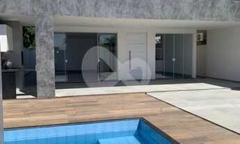 Imagem 7: Casa de condomínio para aluguel tem 300 metros quadrados com 4 quartos