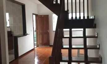 Imagem: Casa duplex em condômino