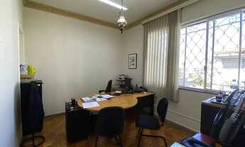 Imagem 5: Casa para aluguel tem 197 metros quadrados com 4 quartos no Colégio Batista - Belo Horizon