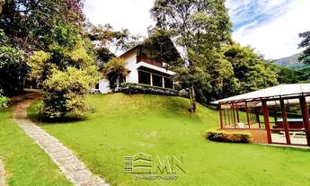 Imagem 4: Casa de condomínio para venda tem 305 metros quadrados com 4 quartos em Itaipava - Petrópo