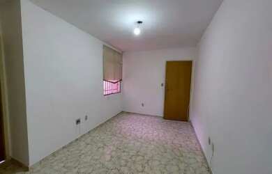 Imagem 4: Excelente apartamento 02 quartos com armários e estacionamento