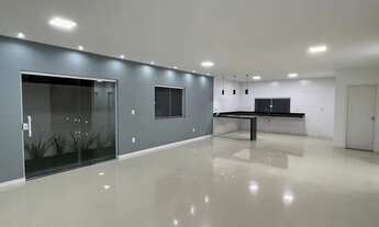 Imagem 2: Mega Casa a venda no Quintas do Calhau com 5 Suítes // Ar Condicionado