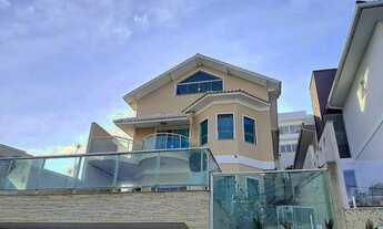 Imagem: Casa no vale dos cristais com 4 suítes