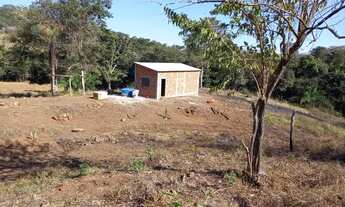 Imagem: Vende-se uma chácara em Heitorai-GO