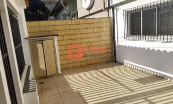 Imagem 2: Sobrado para Locação comercial, 70 m², 2 Quartos, 2 Vagas, cozinha, sala, quintal, Campo B