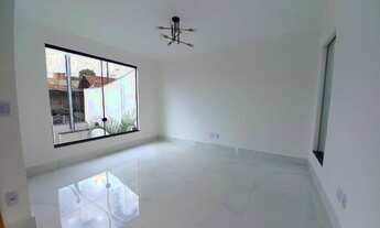 Imagem 4: Casa com 3 dormitórios à venda em Belo Horizonte