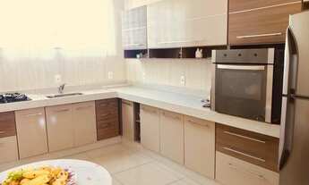 Imagem 3: Casa para Venda em Nova Friburgo, Cônego, 3 dormitórios, 3 suítes, 5 banheiros, 2 vagas