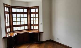 Imagem 5: Apartamento para aluguel possui 350 metros quadrados com 4 quartos