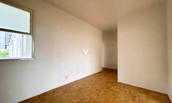 Imagem 6: Apartamento amplo; 03 dormitórios; 01 vaga; central