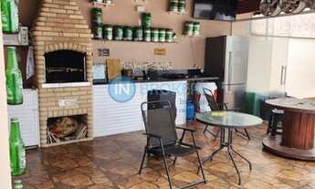 Imagem 3: Casa Alto Padrão de 220m² - 3 suítes - área gourmet, piscina e jacuzzi à venda no bairro J