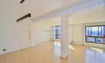 Imagem 3: Apartamento Real Parque de 112m2 com living para 2 ambientes, 2 suítes, lavabo e 2 vagas