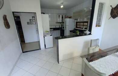 Imagem 6: Ph- Alugo casa ampla com quintal e piscina- Chácara Parreiral !!