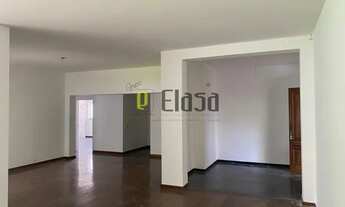 Imagem 2: Casa Alto Padrão 4 dormitórios sendo 3 suítes ,3 vagas,450 m2