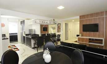 Imagem 4: Apartamento térreo com 03 suítes Praia de Mariscal Bombinhas