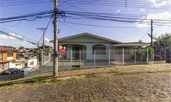 Imagem 3: Ampla casa de dois pisos