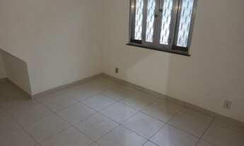 Imagem 7: Casa térrea de vila, sem condomínio, IPTU isento e no principal ponto comercial do bairro