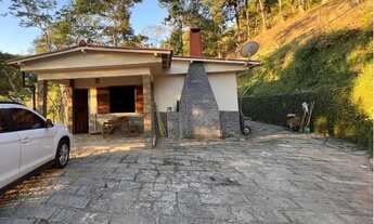 Imagem 3: Imóvel em Itaipava com 2 casas, 2 flets, piscina e terreno 5.172,29 m²