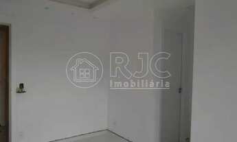 Imagem 5: Imóvel para venda com 46 metros quadrados com 2 quartos em Anil - Rio de Janeiro - RJ