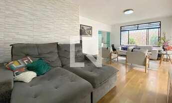 Imagem 3: Casa à Venda - Floresta, 4 Quartos, 308 m2