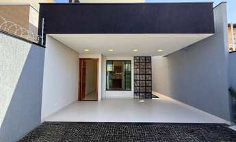 Imagem 2: Casa com 3 Suítes, Piscina e Churrasqueira na 304 Norte