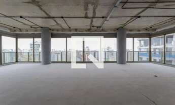 Imagem 2: Apartamento à Venda - Vila Nova Conceição, 4 Quartos, 358 m2