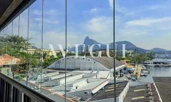 Imagem 6: Apartamento Exclusivo na Urca - 256m², Vista 360º, 2 Suítes e Sofisticação Absoluta