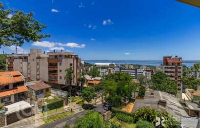 Imagem 3: Apartamento à venda em Menino Deus com 165 m², 4 quartos, 1 suíte, 2 vagas