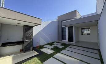 Imagem 2: Casa para Venda em Montes Claros, Interlagos, 3 dormitórios, 1 suíte, 2 banheiros, 2 vagas