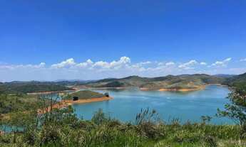 Imagem 4: Lindo Terreno em Jacareí Natureza, Tranquilidade e Pé na Água!