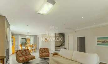 Imagem 3: EXCELENTE CASA EM CONDOMÍNIO COM 4 QUARTOS E 5 VAGAS NO SANTA FELICIDADE!