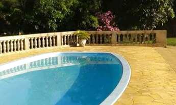 Imagem 2: Vende-se Chácara Completa com 8.700 m² de Natureza, Lazer e Sustentabilidade