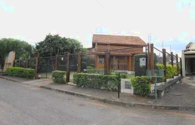 Imagem 2: CASA DE 02 QTOS COM SUÍTE P/ LOCAÇÃO NO LAGO NORTE