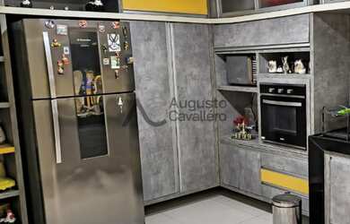 Imagem 3: Casa de alto padrão com 3 suítes, área gourmet e energia solar - porteira fechada!