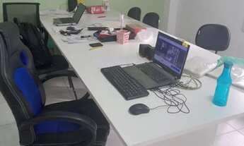 Imagem: Divido escritorio proximo a Braz leme Santana