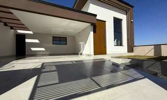 Imagem: CASA À VENDA 245 M² 3 QUARTOS 1