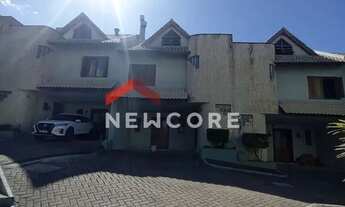 Imagem 2: Casa de condomínio em Avenida Jacuí - Cristal - Porto Alegre/RS